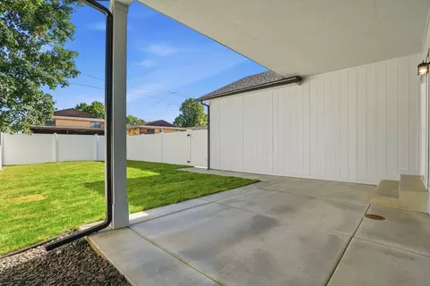 Exterior - 1500 E North Ave, Spokane, WA 99207 photo 3 of 7