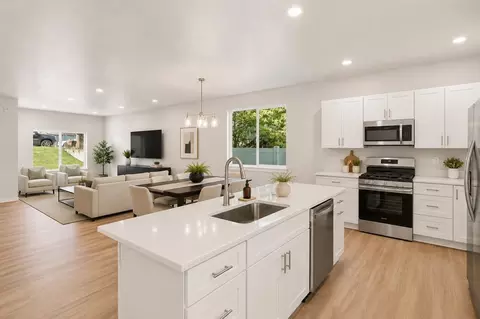 Kitchen - 1500 E North Ave, Spokane, WA 99207 photo 1 of 8