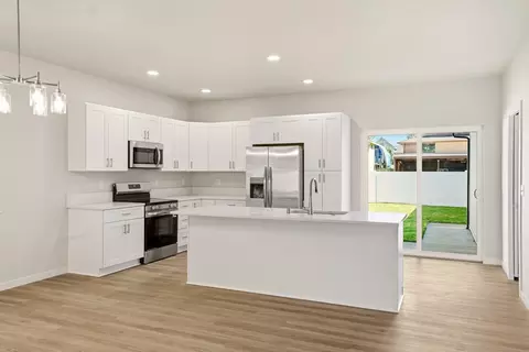 Kitchen - 1500 E North Ave, Spokane, WA 99207 photo 4 of 8