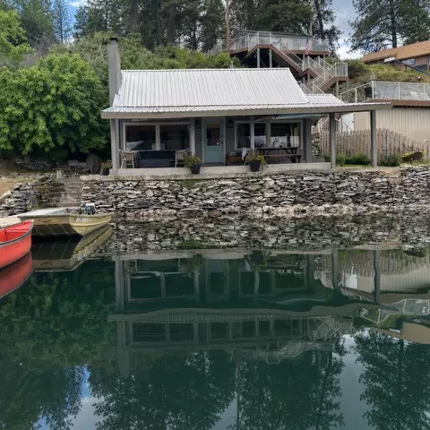 45116 Lake Shore Homes Rd, Loon Lake, WA 99148