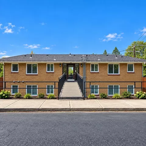 202 E Rockwood Blvd #5, Spokane, WA 99202