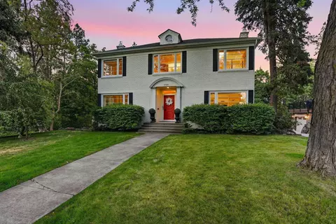 1703 S Upper Terrace Rd, Spokane, WA 99203