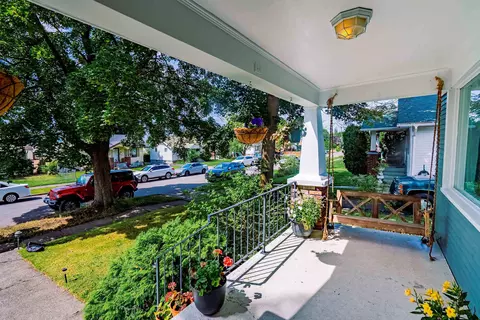 Exterior - 711 E Dalton Ave, Spokane, WA 99207 photo 8 of 9