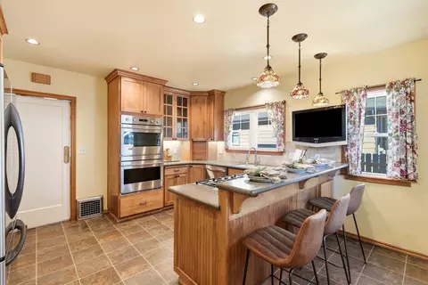 Kitchen - 611 E 25th Ave, Spokane, WA 99203 photo 1 of 5