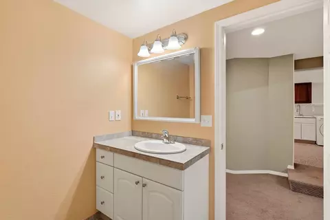Bath - 611 E 25th Ave, Spokane, WA 99203 photo 5 of 5