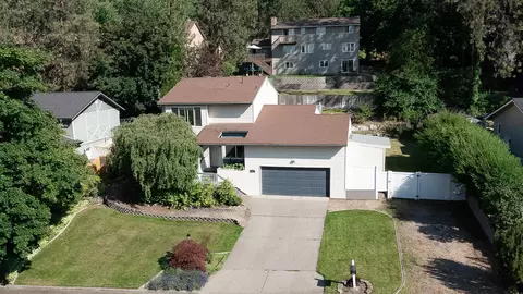 9522 N Loganberry Ct, Spokane, WA 99208