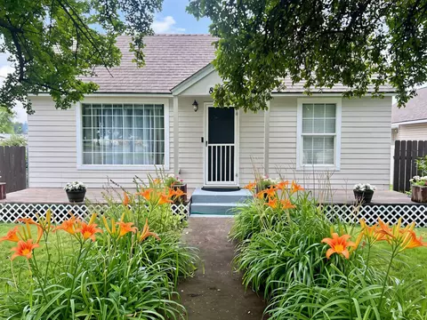 8424 E Valleyway Ave, Spokane Valley, WA 99212