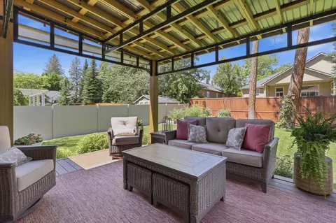 Exterior - 1013 E Blackhawk Dr, Spokane, WA 99208 photo 6 of 18