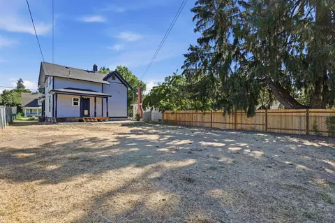 Exterior - 1517 E 9th Ave, Spokane, WA 99202 photo 2 of 7