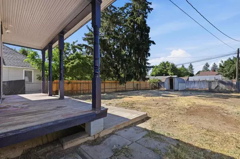 Exterior - 1517 E 9th Ave, Spokane, WA 99202 photo 3 of 7