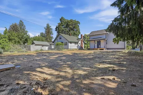 Exterior - 1517 E 9th Ave, Spokane, WA 99202 photo 5 of 7