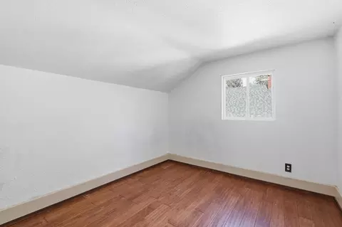 Bedroom - 1517 E 9th Ave, Spokane, WA 99202 photo 3 of 3