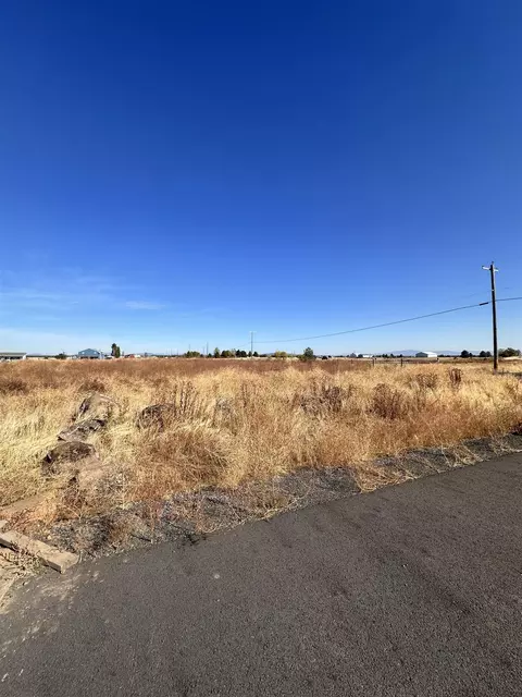 1113 S Rambo Rd # X, Medical Lake, WA 99022