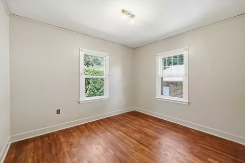 Bedroom - 1027 E 17th Ave, Spokane, WA 99203 photo 2 of 4