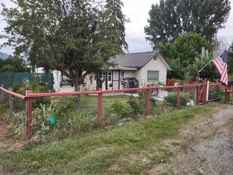 304 S West St, Chewelah, WA 99109