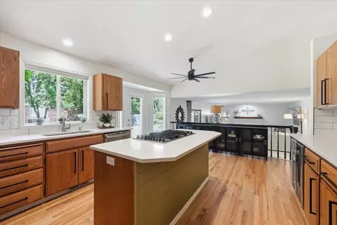 Kitchen - 3109 E 65th Ave, Spokane, WA 99223 photo 3 of 4