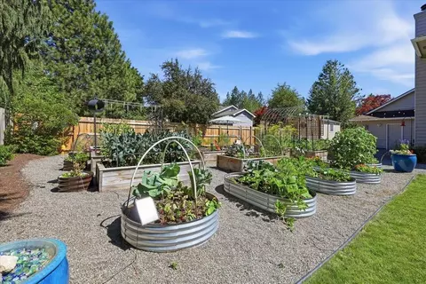 Exterior - 3109 E 65th Ave, Spokane, WA 99223 photo 10 of 15