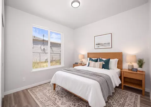 Bedroom - 2011 E Longfellow Ave, Spokane, WA 99207 photo 4 of 4