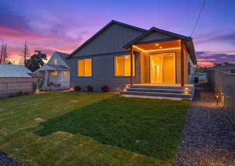 Exterior - 2011 E Longfellow Ave, Spokane, WA 99207 photo 8 of 8