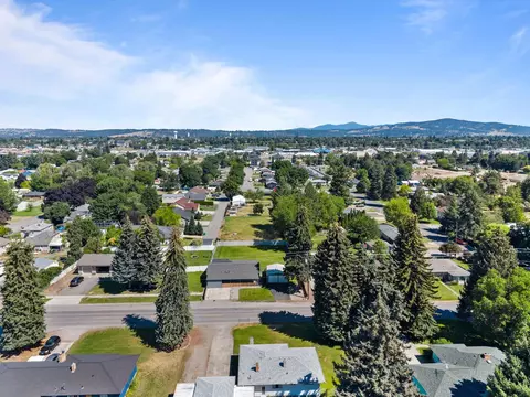 View/Area - 12719 E 8th Ave, Spokane Valley, WA 99216 photo 2 of 2