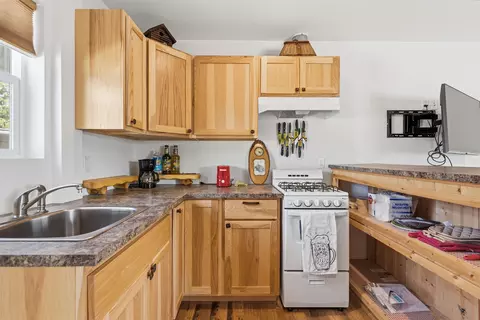 Kitchen - 4218 N Maple St, Spokane, WA 99208 photo 4 of 4