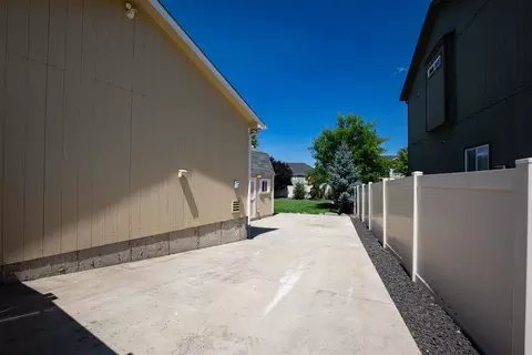 501 E Parker Dr, Colbert, WA 99005 photo 45
