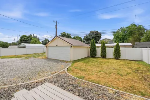 Exterior - 3428 E 29th Ave, Spokane, WA 99223 photo 6 of 10