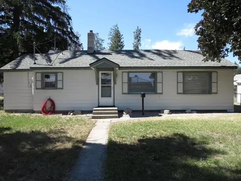 118 W 2nd St, Cheney, WA 99004