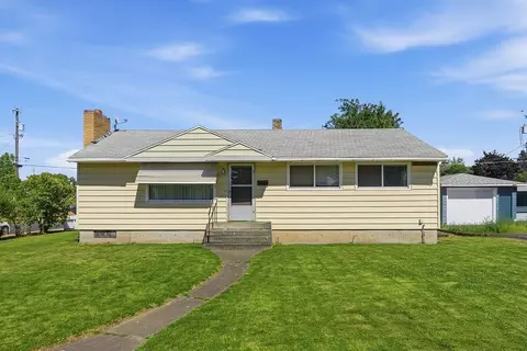 6128 N Belt Ave, Spokane, WA 99205