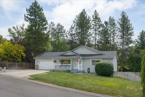 8202 E Tony Ln, Spokane, WA 99217