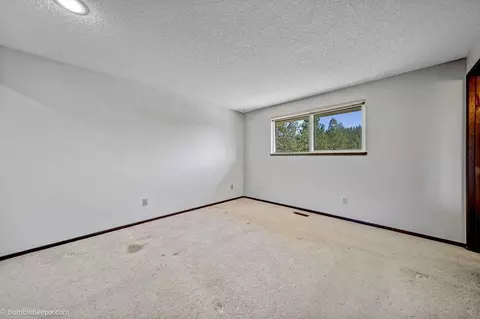 Bedroom - 16825 E Scribner Rd, Spokane, WA 99217 photo 2 of 7
