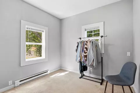 Bedroom - 10003 E 9th Ave, Spokane Valley, WA 99206 photo 5 of 6
