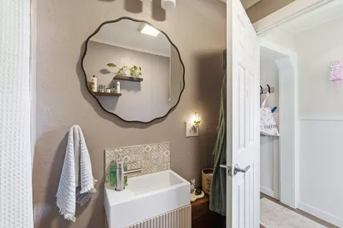 Bath - 10003 E 9th Ave, Spokane Valley, WA 99206 photo 1 of 5