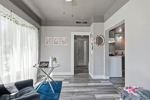 Entry Way - 10003 E 9th Ave, Spokane Valley, WA 99206 photo 2 of 2