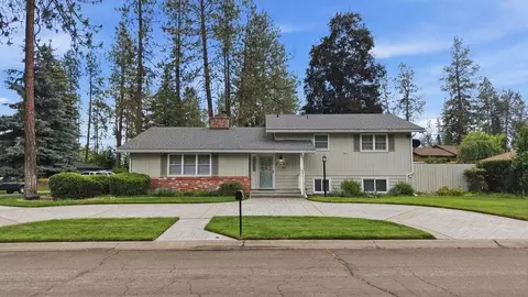 1005 W Bellwood Dr, Spokane, WA 99218