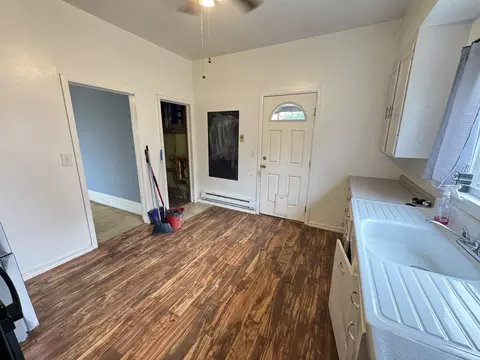 Kitchen - 327 E Gordon Ave, Spokane, WA 99207 photo 2 of 2