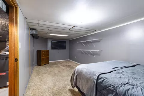 Bedroom - 3604 E Fairview Ave, Spokane, WA 99217 photo 6 of 7
