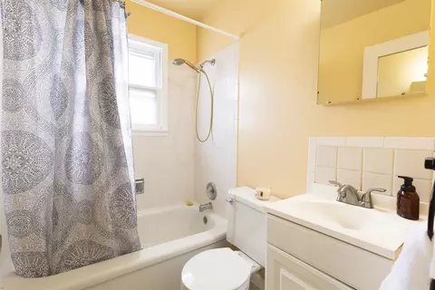 Bath - 3604 E Fairview Ave, Spokane, WA 99217 photo 1 of 1