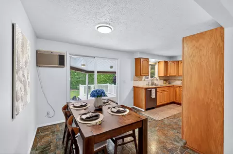 Dining - 12901 E 28th Ave, Spokane Valley, WA 99216 photo 1 of 3
