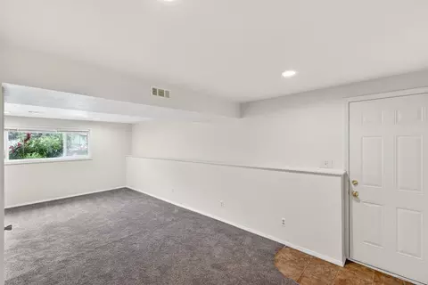 Living - 12901 E 28th Ave, Spokane Valley, WA 99216 photo 5 of 5