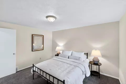 Bedroom - 12901 E 28th Ave, Spokane Valley, WA 99216 photo 1 of 11