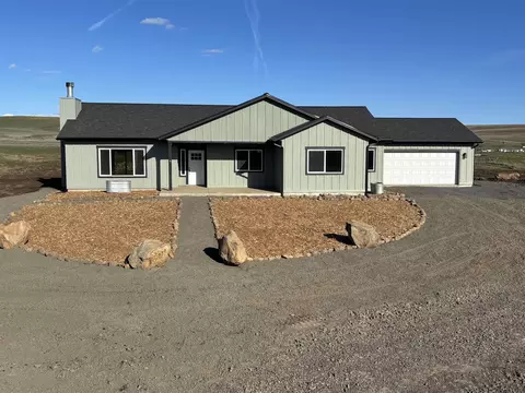 12213 S Stangland Rd, Medical Lake, WA 99022