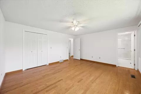 Bedroom - 710 E Glencrest Dr, Spokane, WA 99208 photo 2 of 8