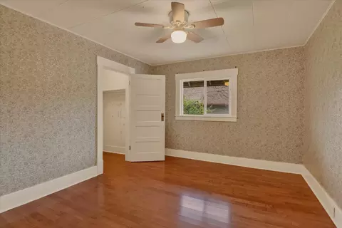 Bedroom - 2104 E 8th Ave, Spokane, WA 99202 photo 4 of 4