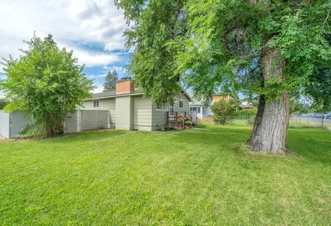 1328 Joseph Ave, Spokane, WA 99208 photo 4