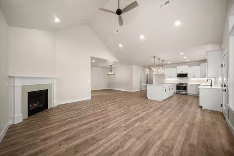 18069 N Morton Ct, Colbert, WA 99005 photo 9