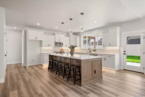 Kitchen - 18069 N Morton Ct, Colbert, WA 99005 photo 1 of 6