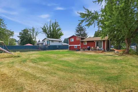 Exterior - 11319 E Grace Ave, Spokane Valley, WA 99206 photo 4 of 6