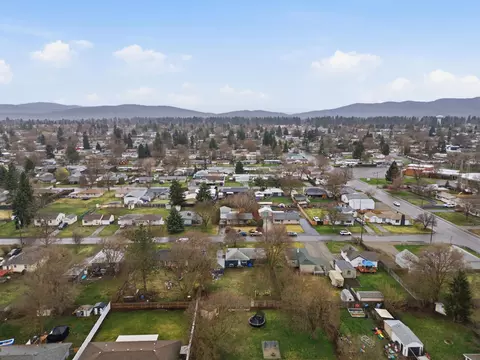View/Area - 13123 E 5th Ave, Spokane Valley, WA 99216 photo 5 of 7
