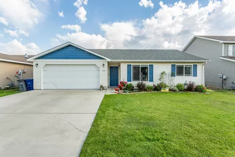 732 E Carrie Dr, Medical Lake, WA 99022